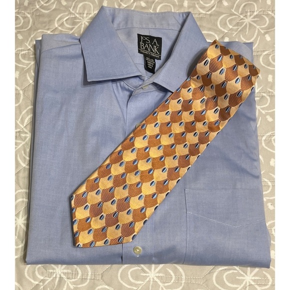 Jos. A. Bank L/S Shirt *FREE TIE** 16-1/2 - 35 - Picture 1 of 7